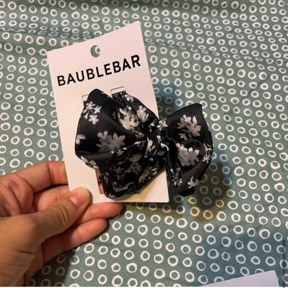 5️⃣✖️2️⃣5️⃣ baublebar claw hair clip accessories NWT 💫